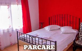 Camere de închiriat Doriana